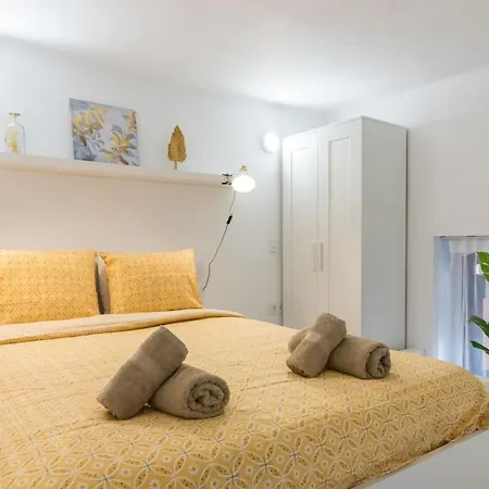Beachside Groundfloor Canteras Shared Rooftop Apartman *