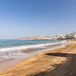 Beachside Groundfloor Canteras Shared Rooftop * Las Palmas de Gran Canaria