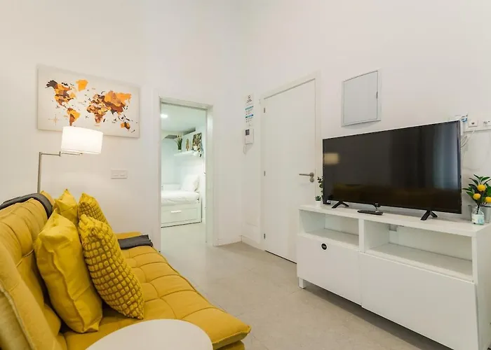 Apartment Beachside Groundfloor Canteras Shared Rooftop *